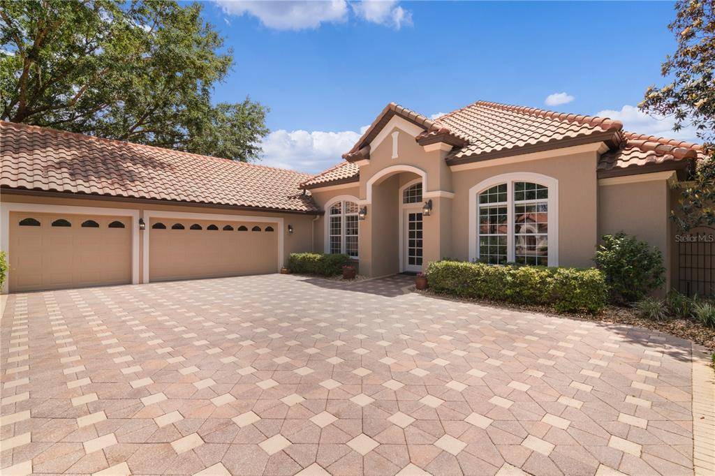 Howey In The Hills, FL 34737,9834 SANTA CLARA CT