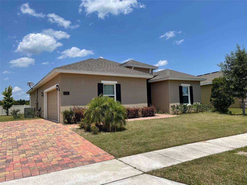 Howey In The Hills, FL 34737,227 MESSINA PL