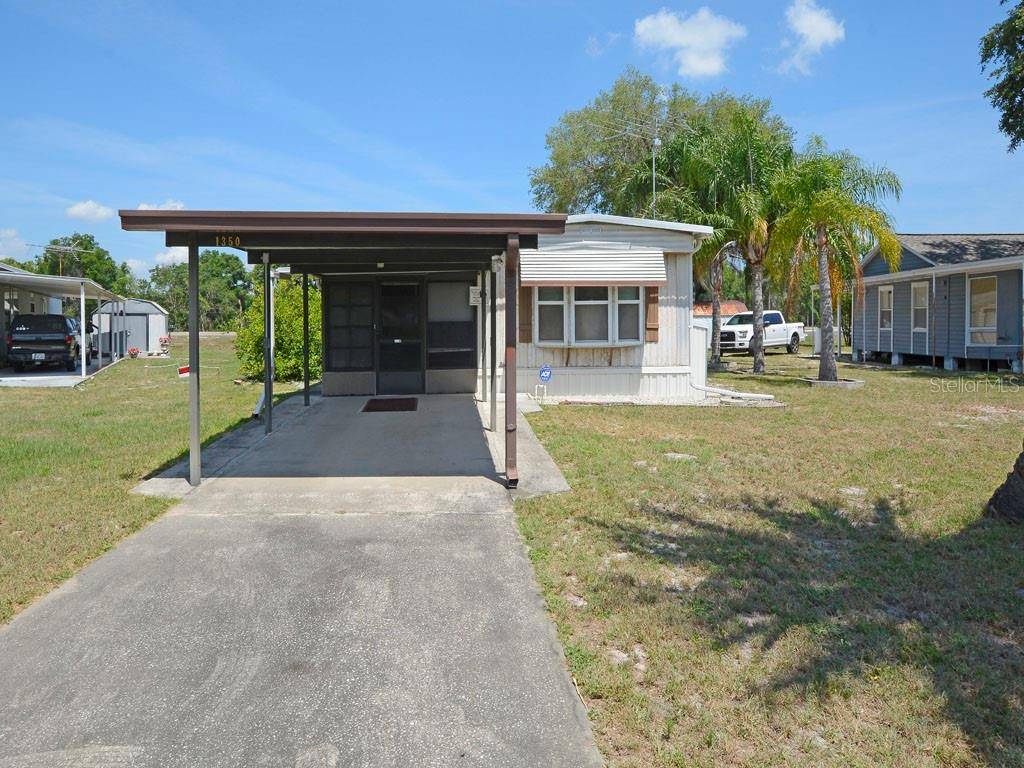 Tavares, FL 32778,1350 COUNTY DR