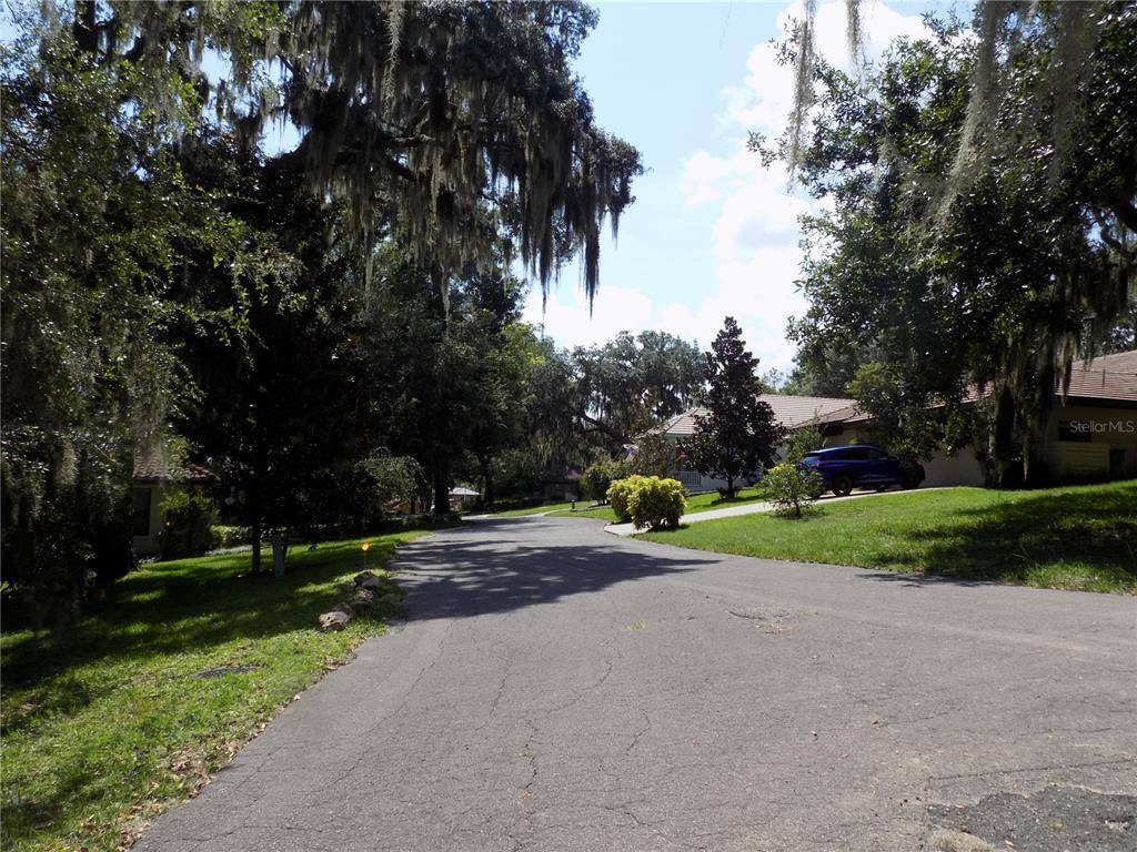 Eustis, FL 32726,FOREST LN