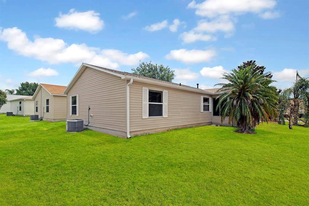 The Villages, FL 32162,448 CANTERBURY CT