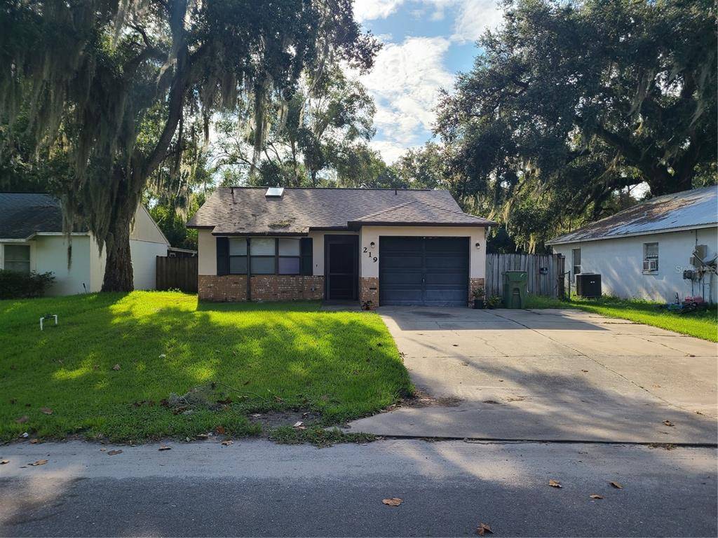 Leesburg, FL 34748,219 DEBORAH AVE