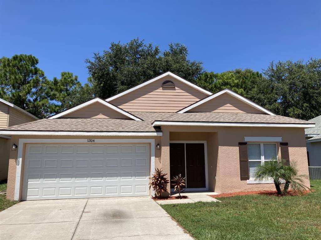 Tavares, FL 32778,1324 LONGVILLE CIR