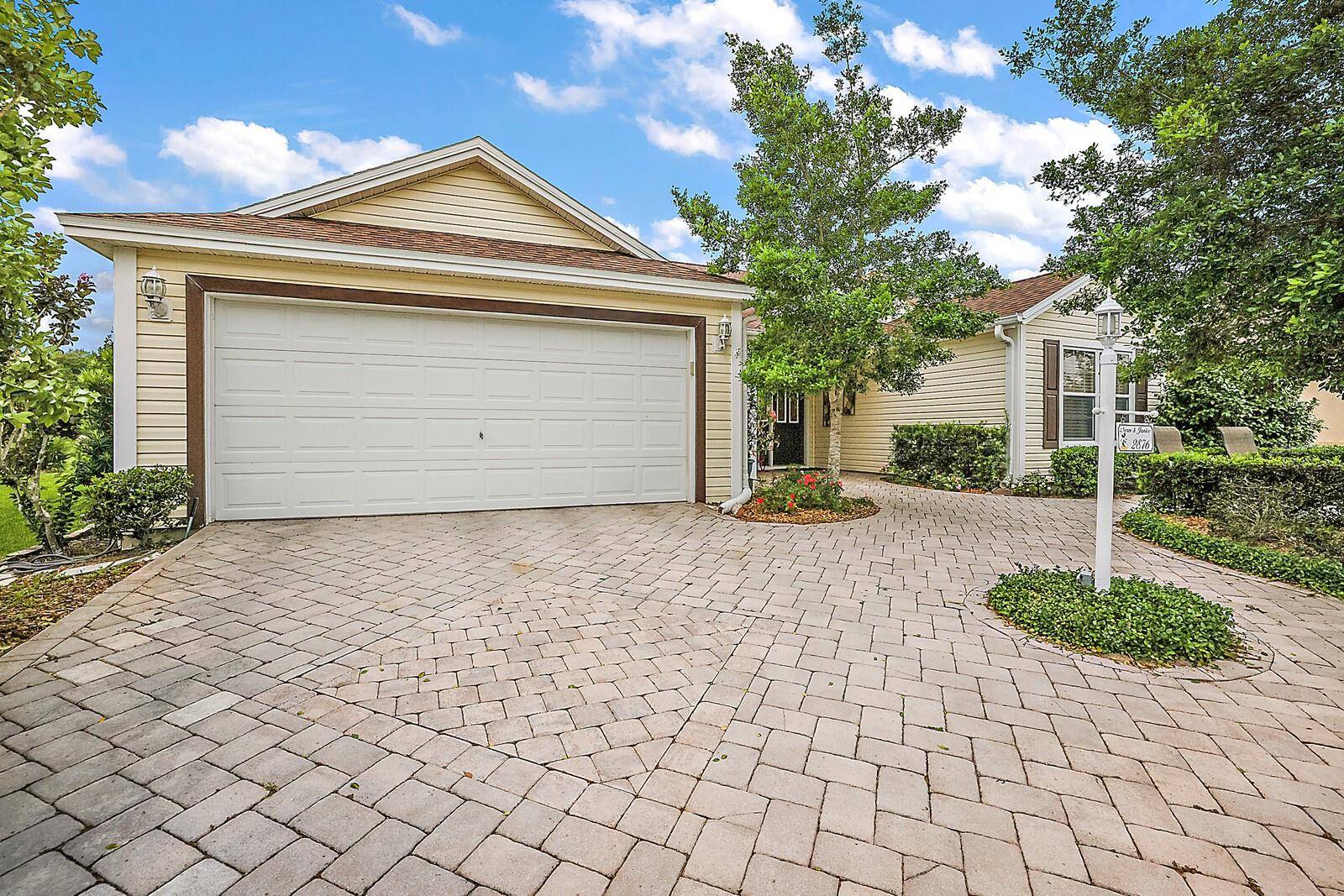 The Villages, FL 32162,2876 MANOR DOWNS