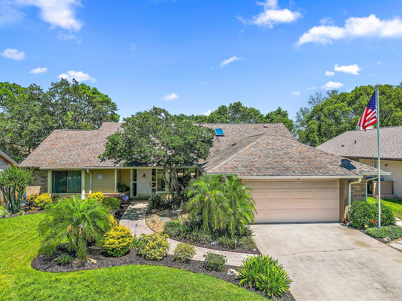 Apopka, FL 32712,348 HAVERLAKE CIR