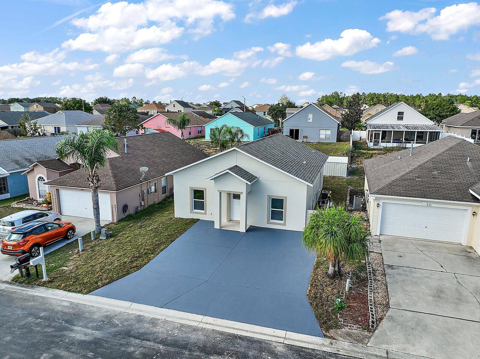 Davenport, FL 33837,221 NICHOLSON DR