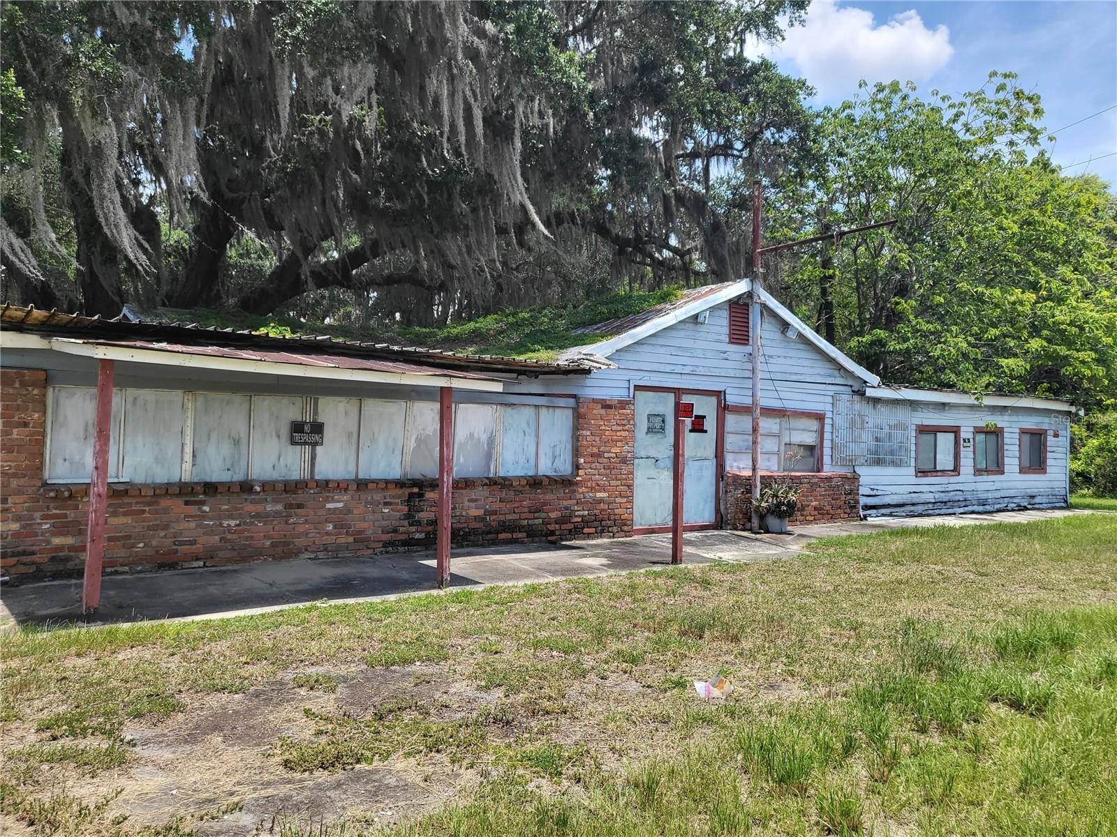 Leesburg, FL 34748,2750 W MAIN ST