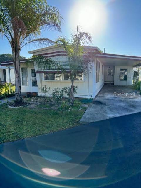 Tavares, FL 32778,237 RUE DE FONTAINE