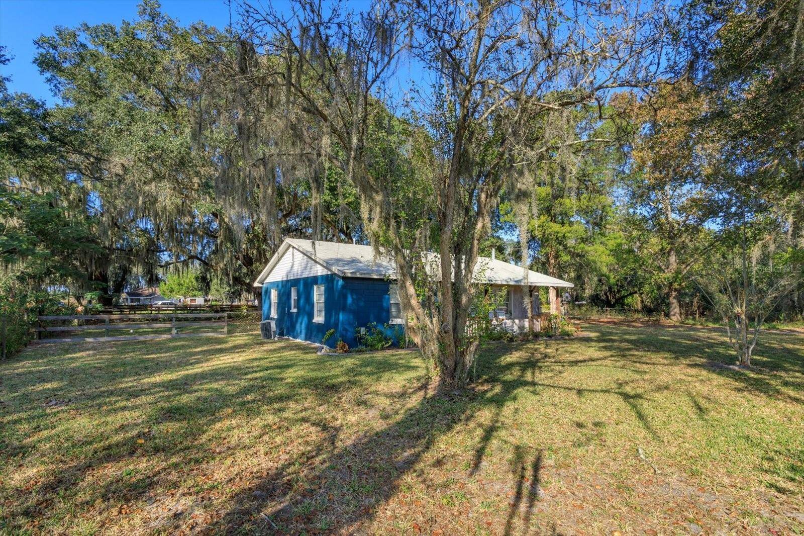 Leesburg, FL 34748,311 COUNTY ROAD 468