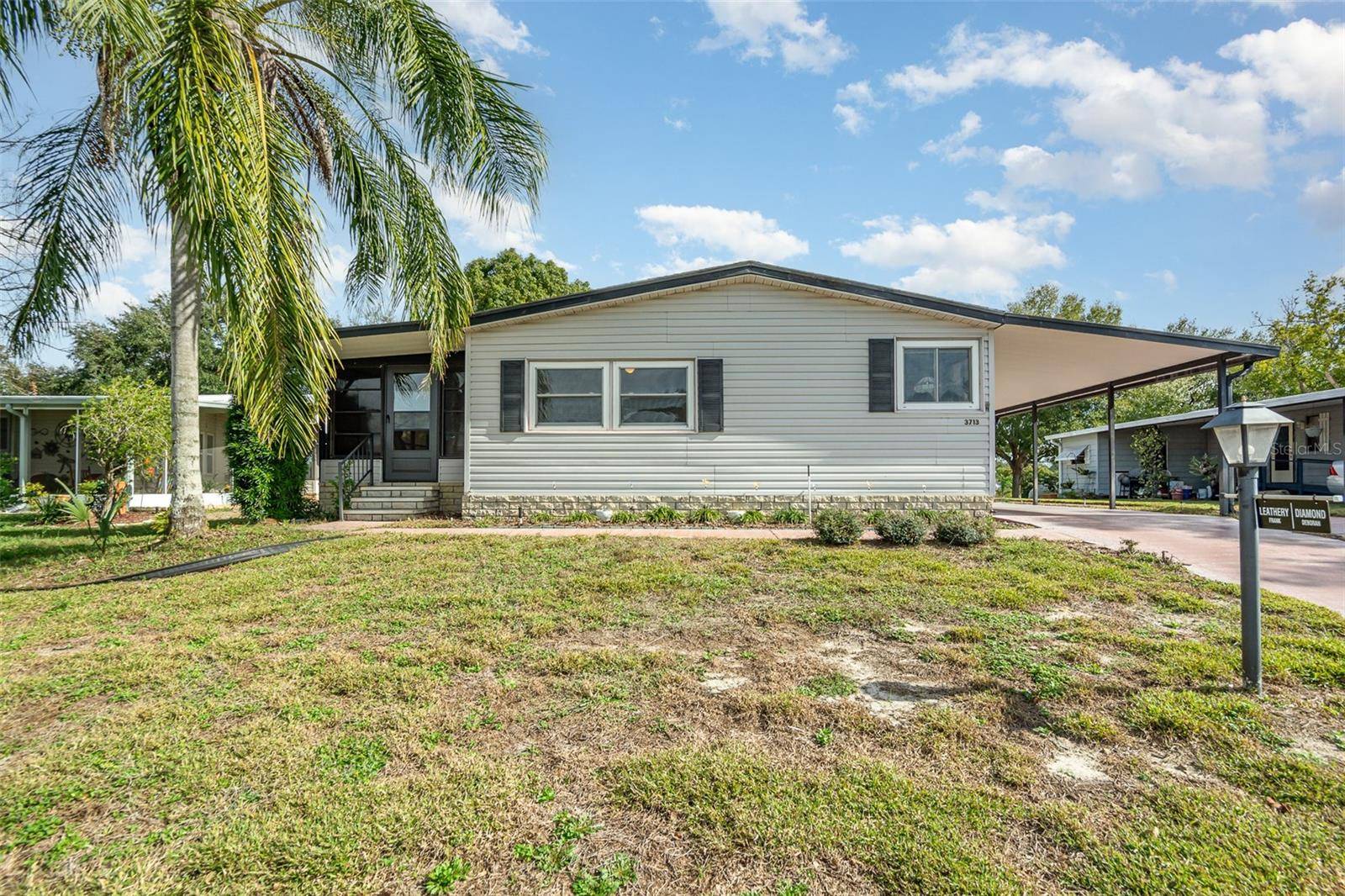 Zellwood, FL 32798,3713 W DIAMOND OAK WAY #515