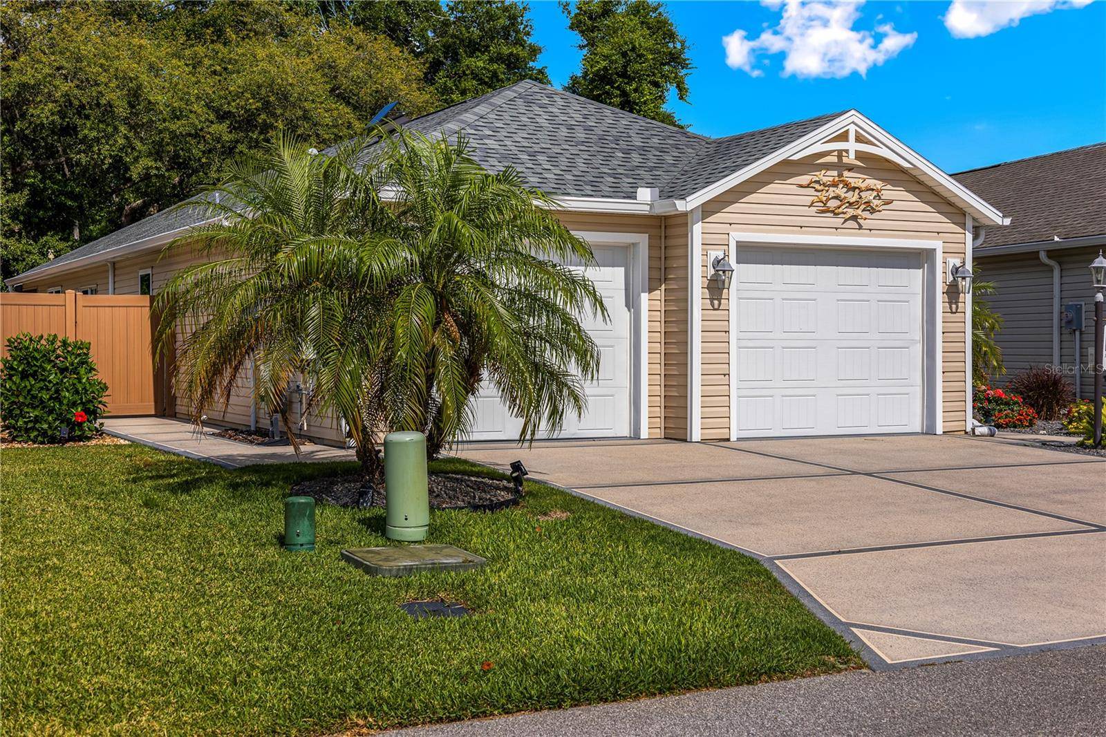 The Villages, FL 32163,5998 CAULK CT