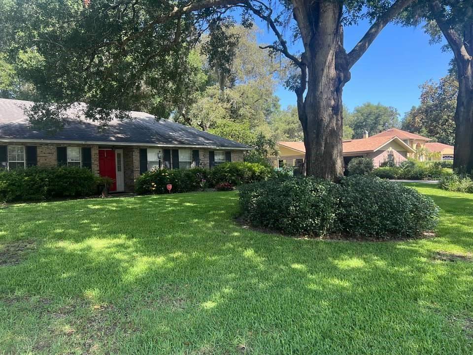 Leesburg, FL 34788,9736 FAIRWAY CIR