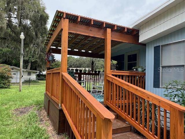 Lake Panasoffkee, FL 33538,1573 CR 435
