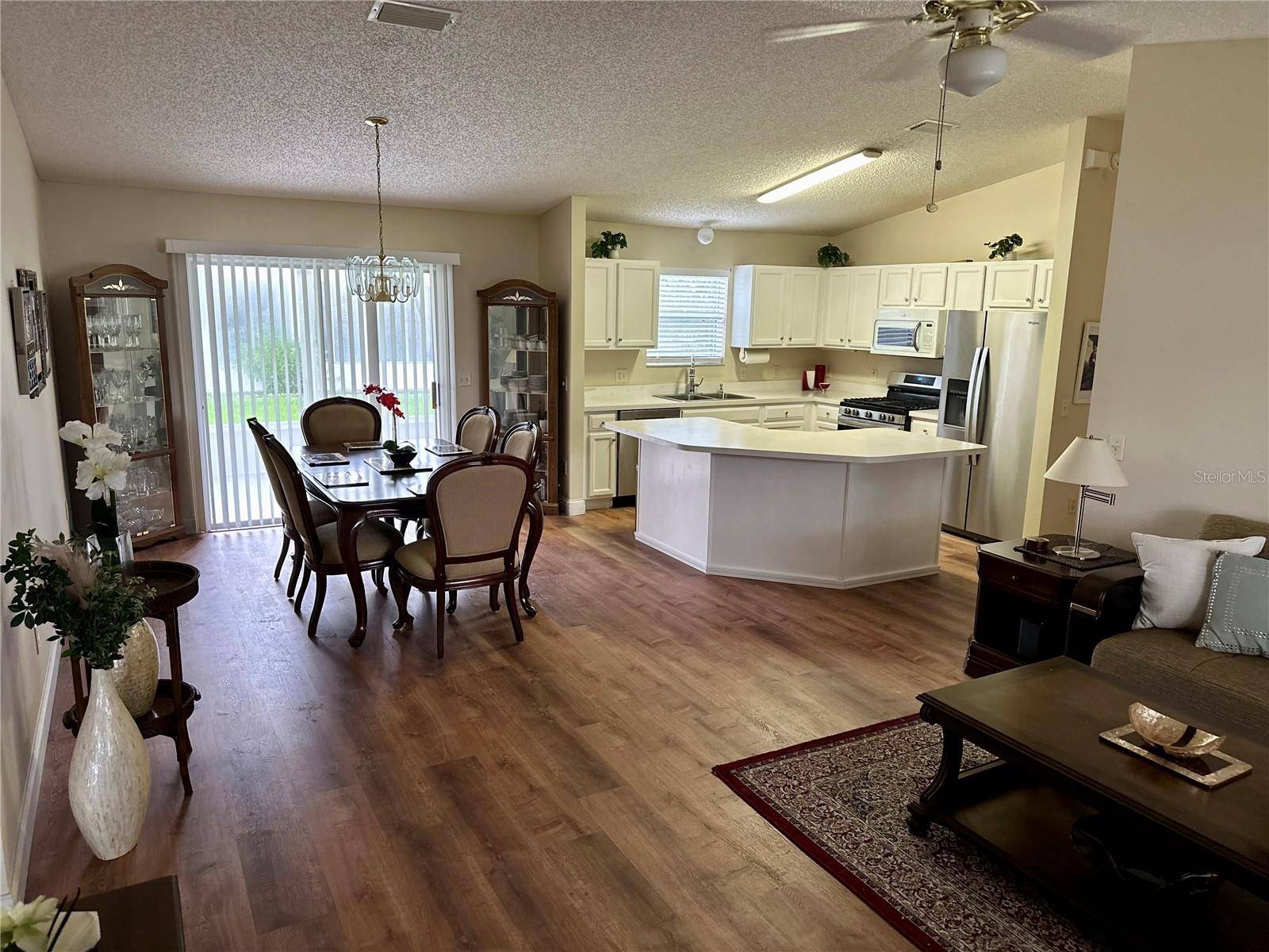 The Villages, FL 32162,617 OBERLIN CT