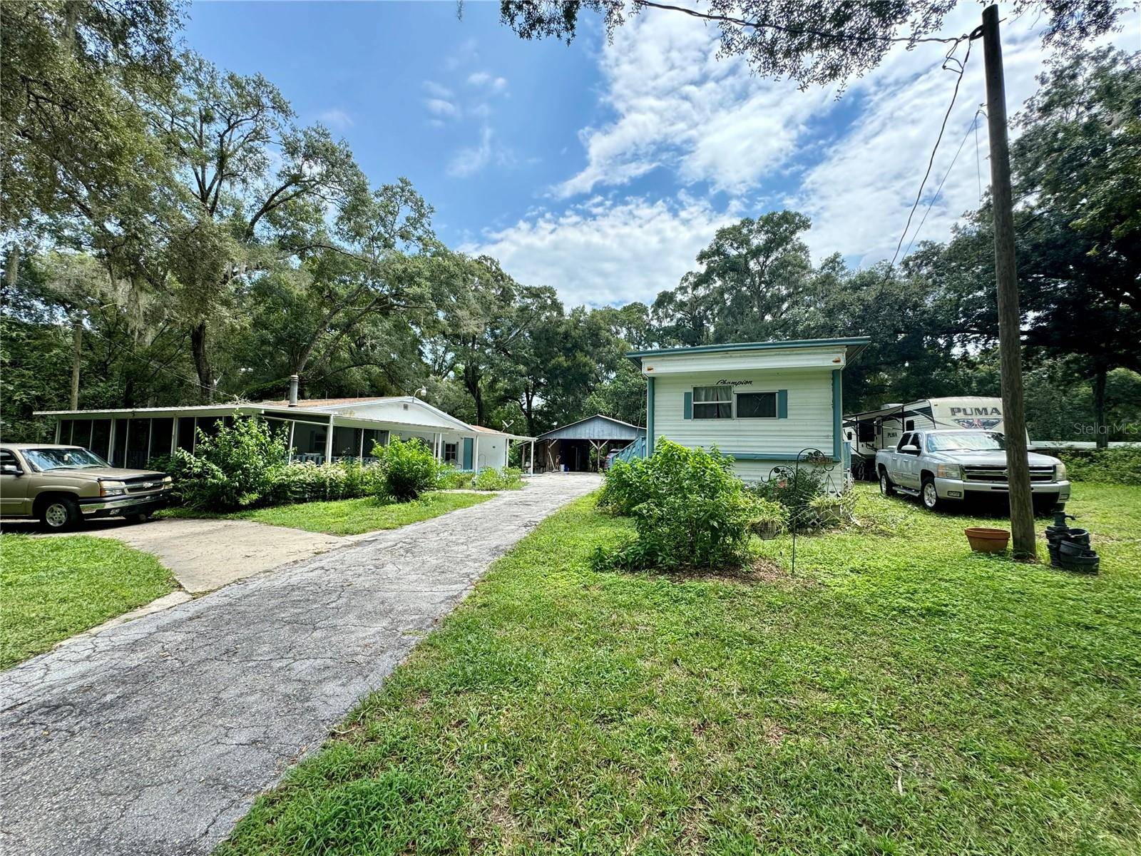 Bushnell, FL 33513,8393 CR 641E