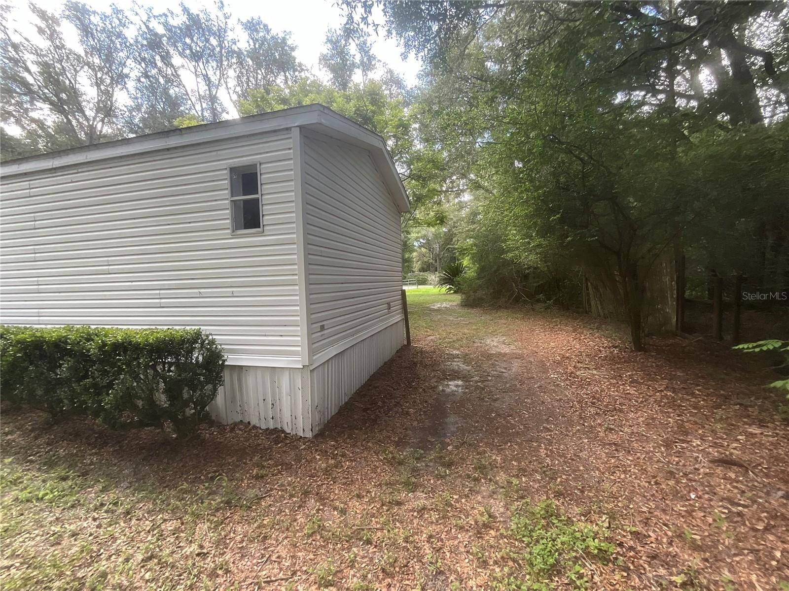 Trenton, FL 32693,7591 NW 167TH PL