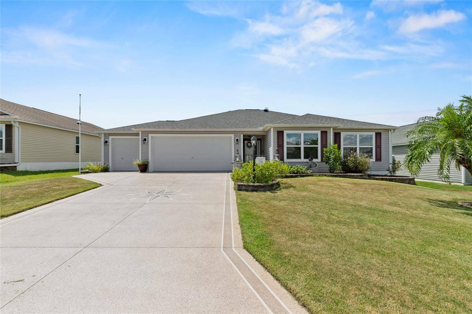 The Villages, FL 32163,736 JONES LN