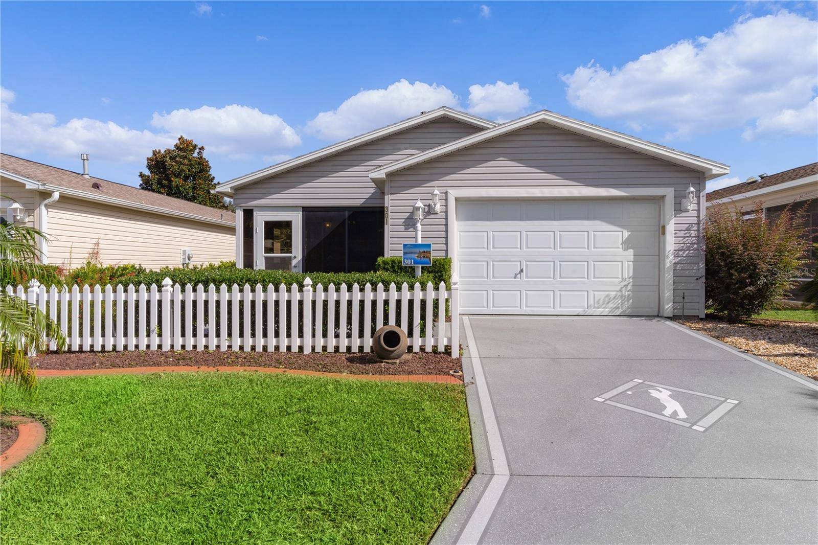 The Villages, FL 32162,301 KATHERINE PL