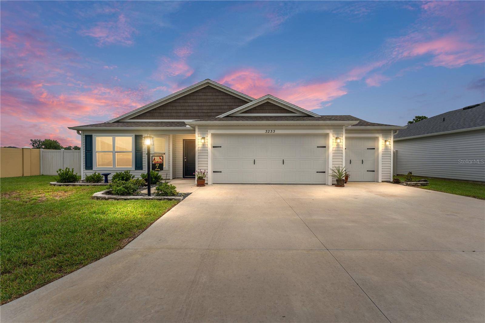 The Villages, FL 32163,3233 RAYMA PL