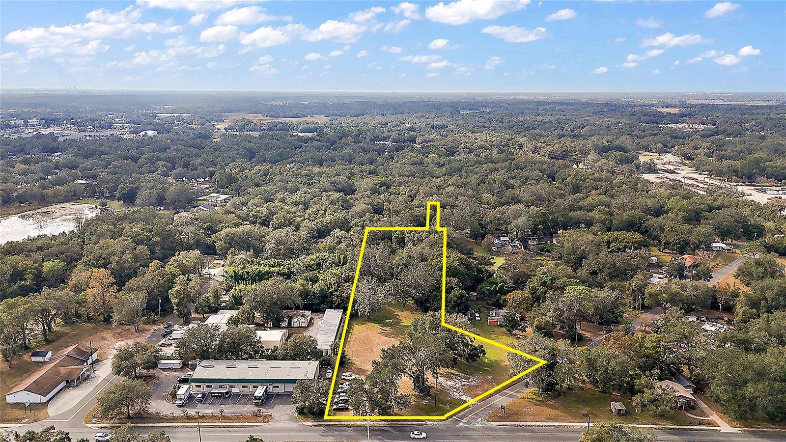 Leesburg, FL 34748,2409 MONTCLAIR RD