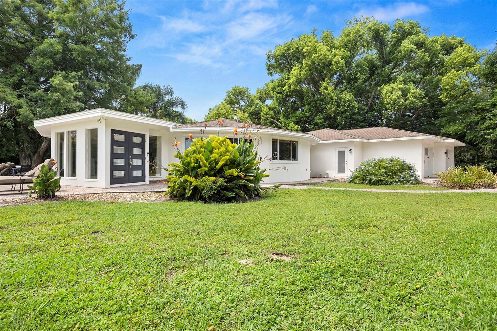 Mount Dora, FL 32757,1810 PINEWAY CT
