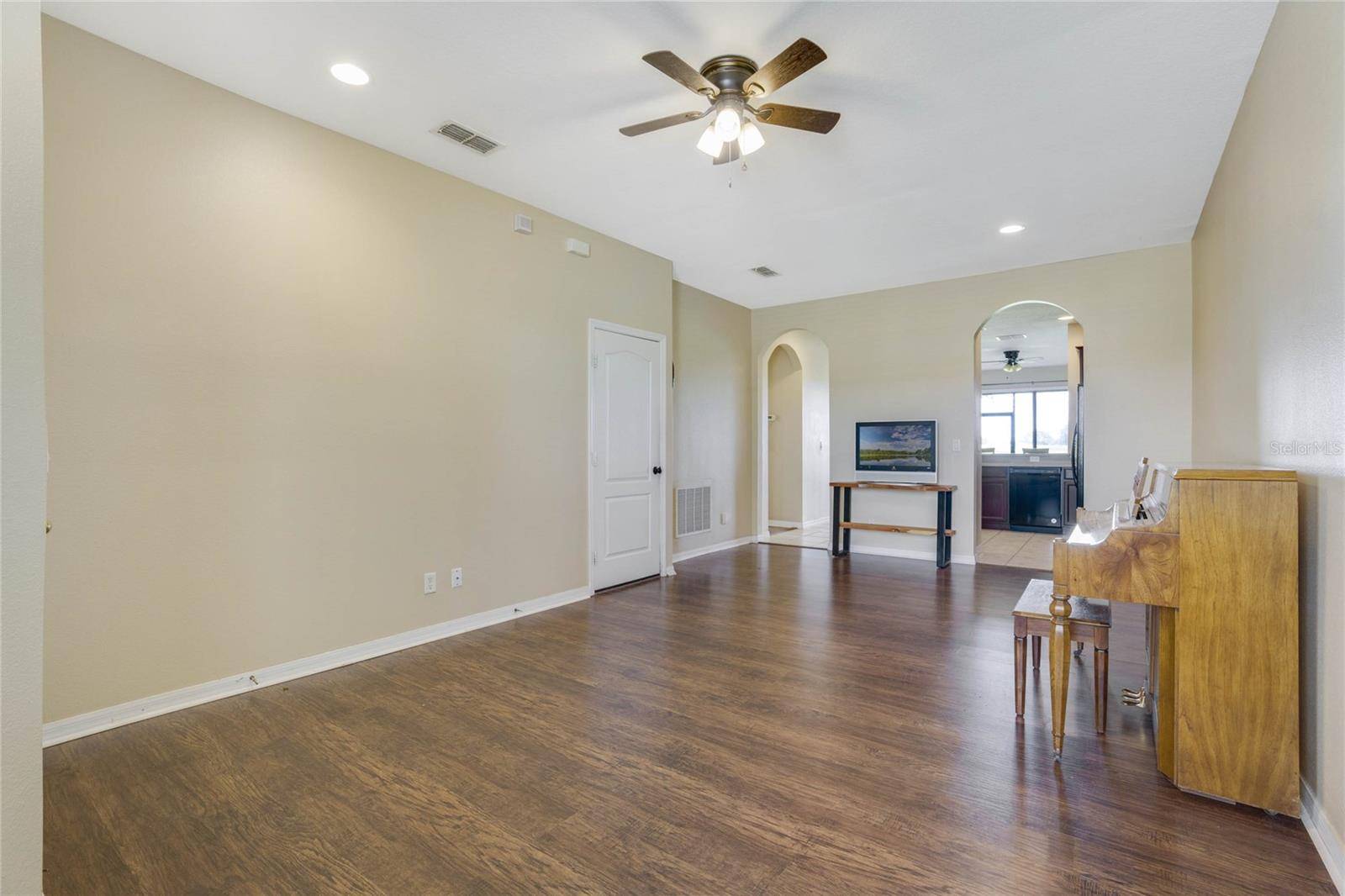 Sorrento, FL 32776,34416 TUSCANY AVE