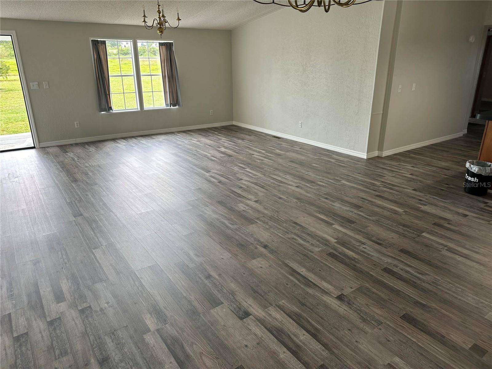 Weirsdale, FL 32195,12586 SE 170TH ST
