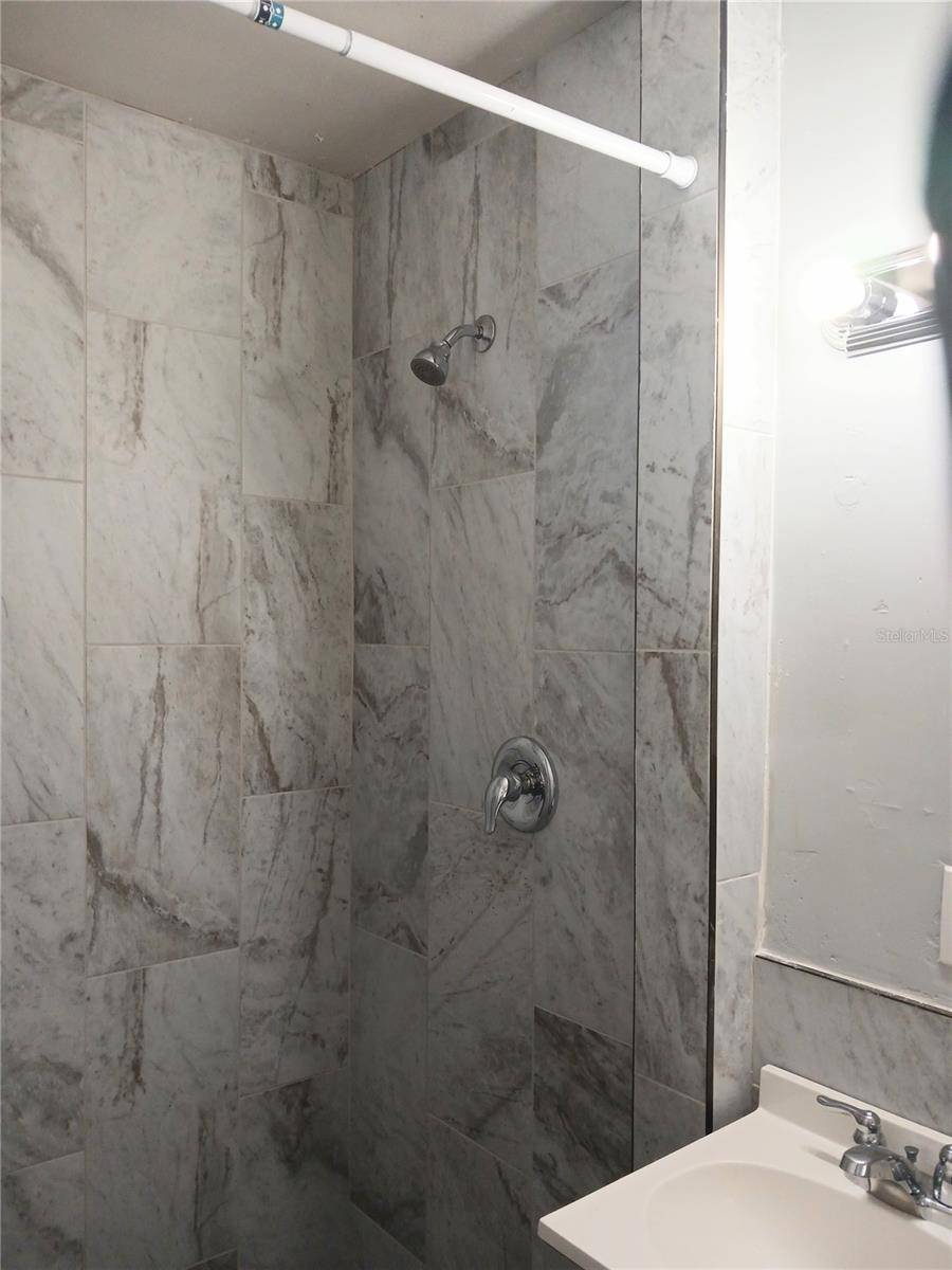 Umatilla, FL 32784,16212 WALLACE ST #2