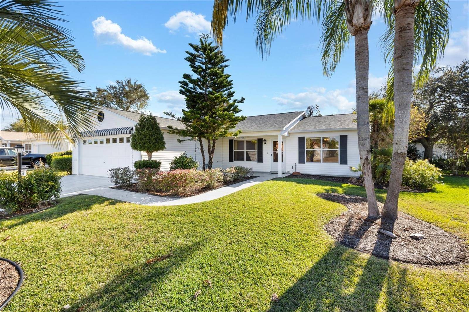 The Villages, FL 32162,1201 DE LA FUENTE CT