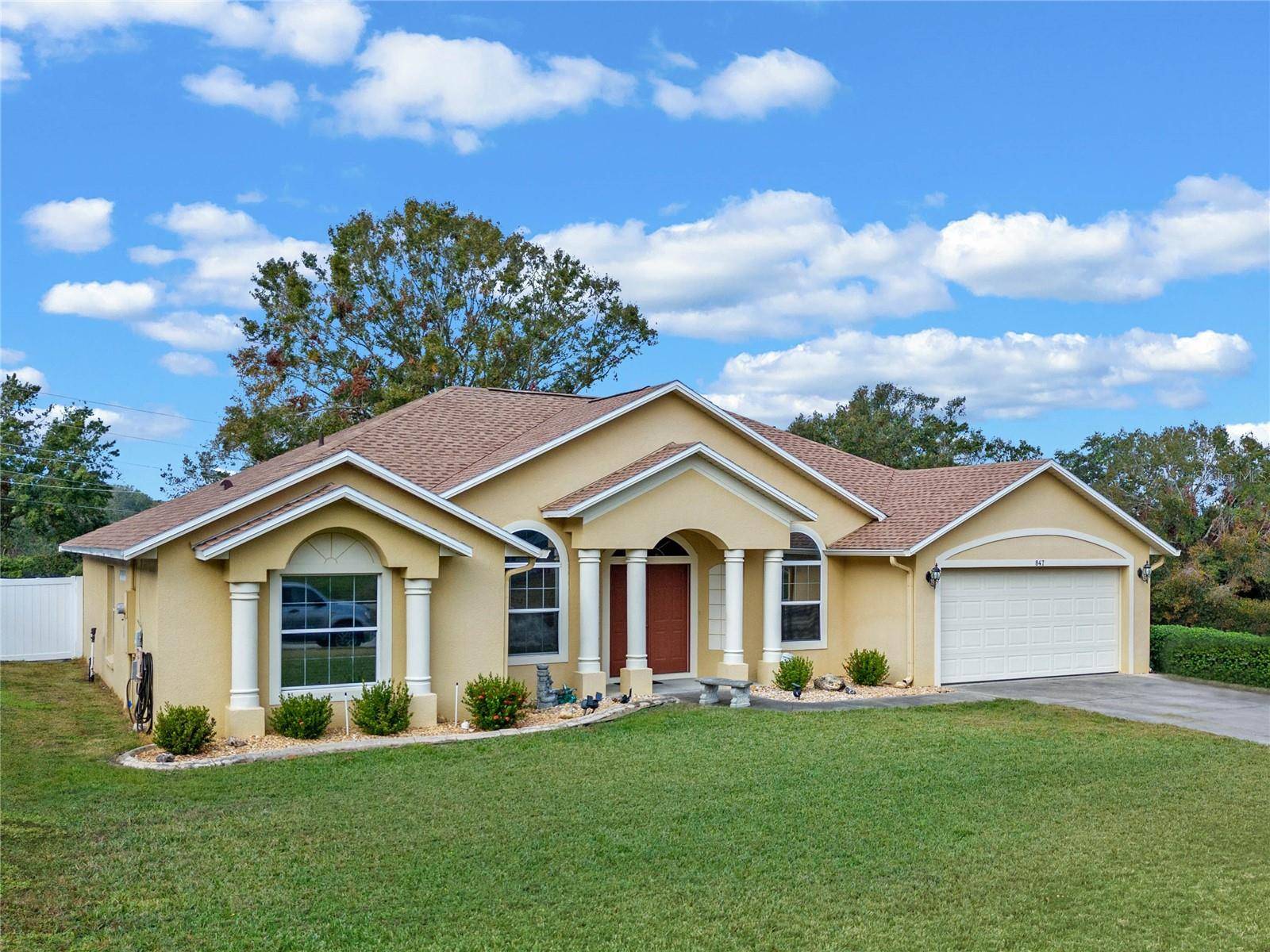 Minneola, FL 34715,847 CUMBERLAND CIR