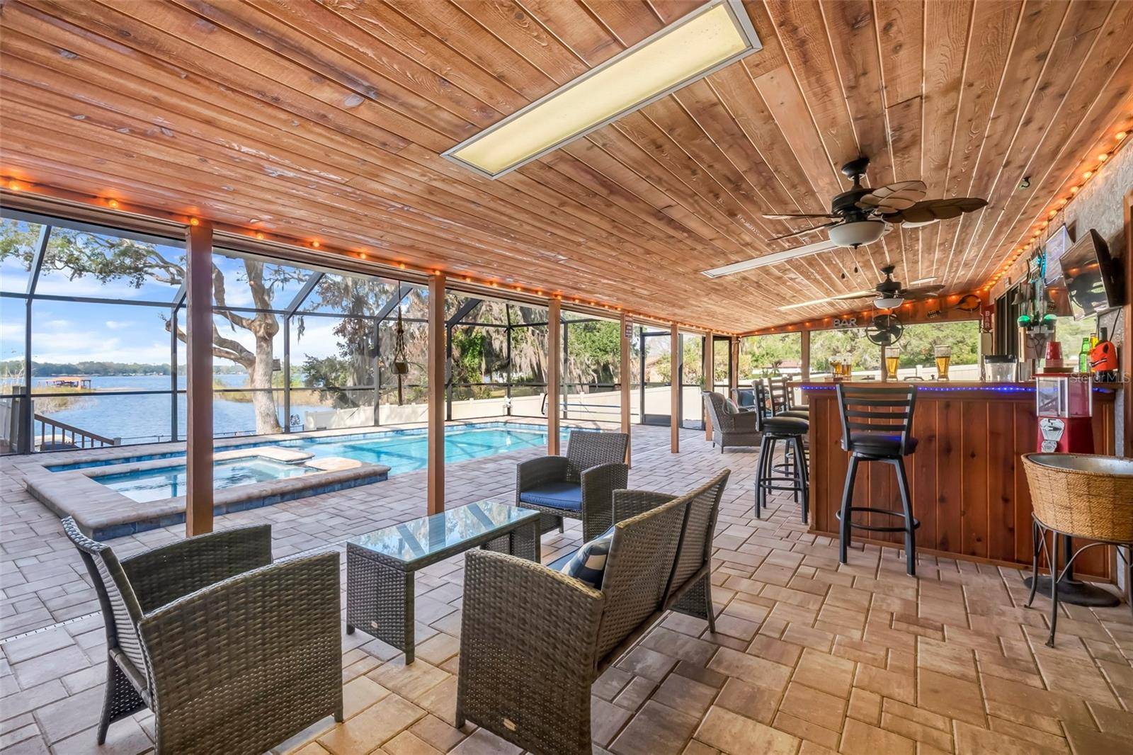 Groveland, FL 34736,18033 ROSE ST