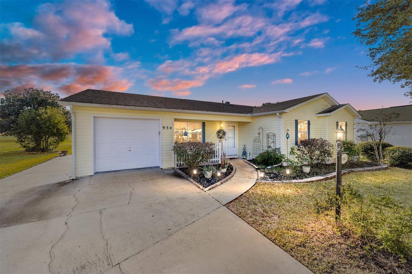 The Villages, FL 32159,934 ORCHID ST