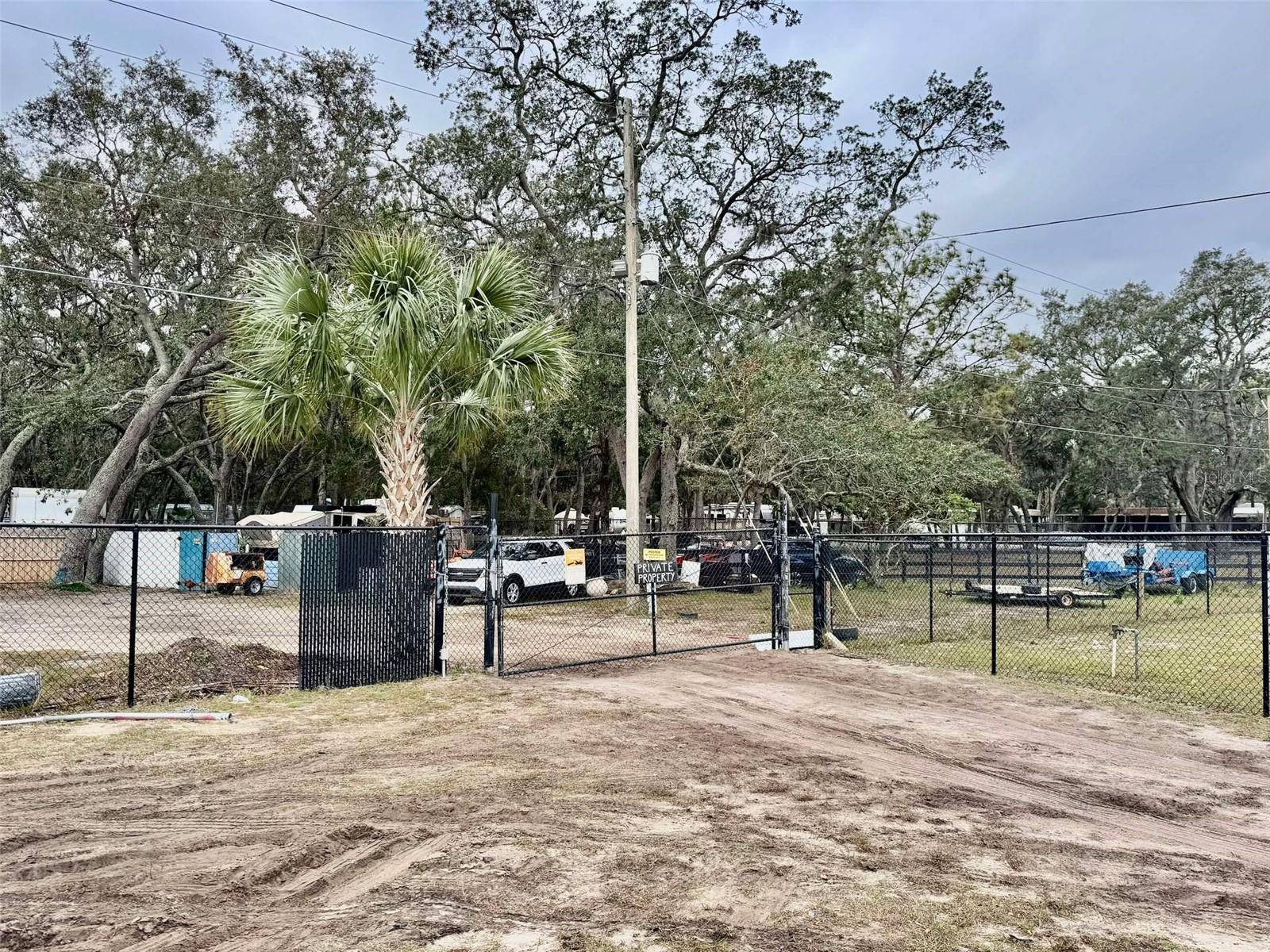 Apopka, FL 32703,3000 CLARCONA RD #16