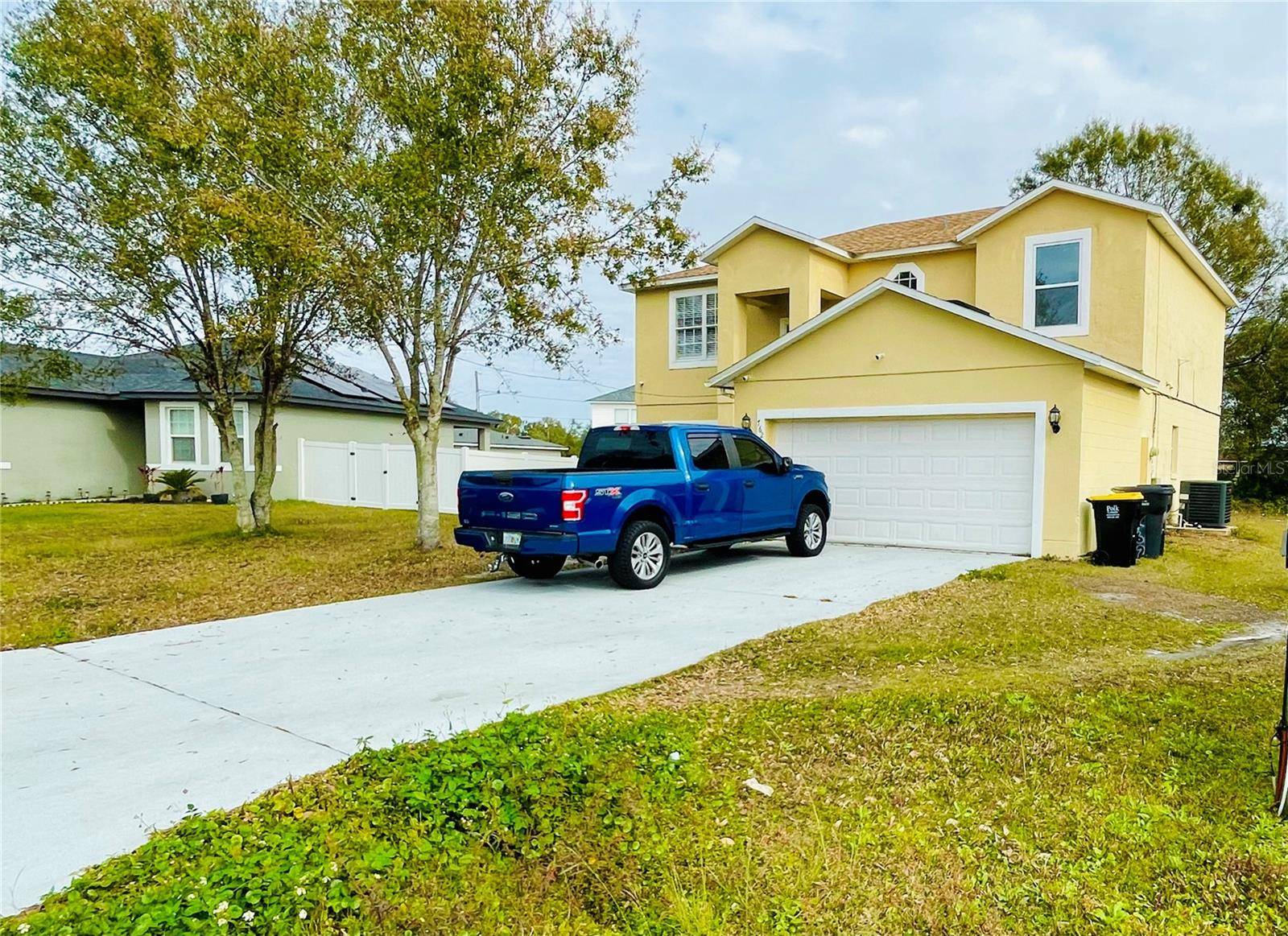 Kissimmee, FL 34759,762 SQUIRREL CT