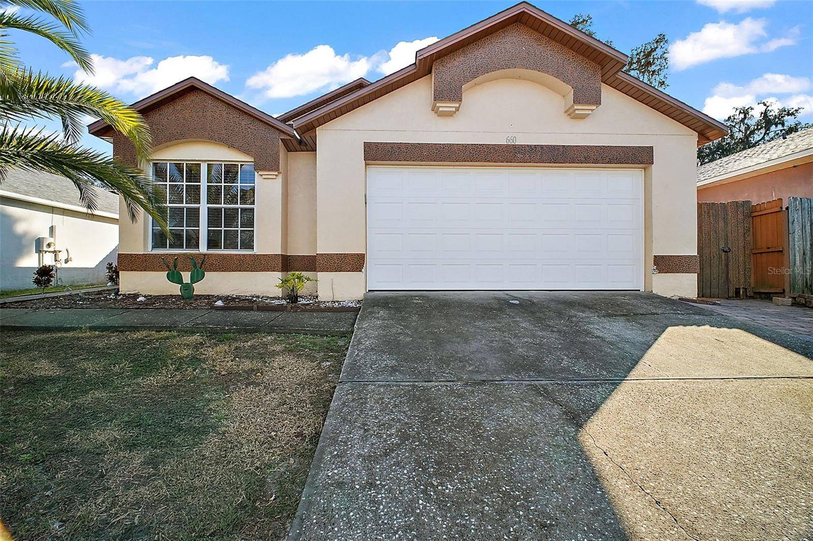 Apopka, FL 32703,660 WHITETAIL LOOP