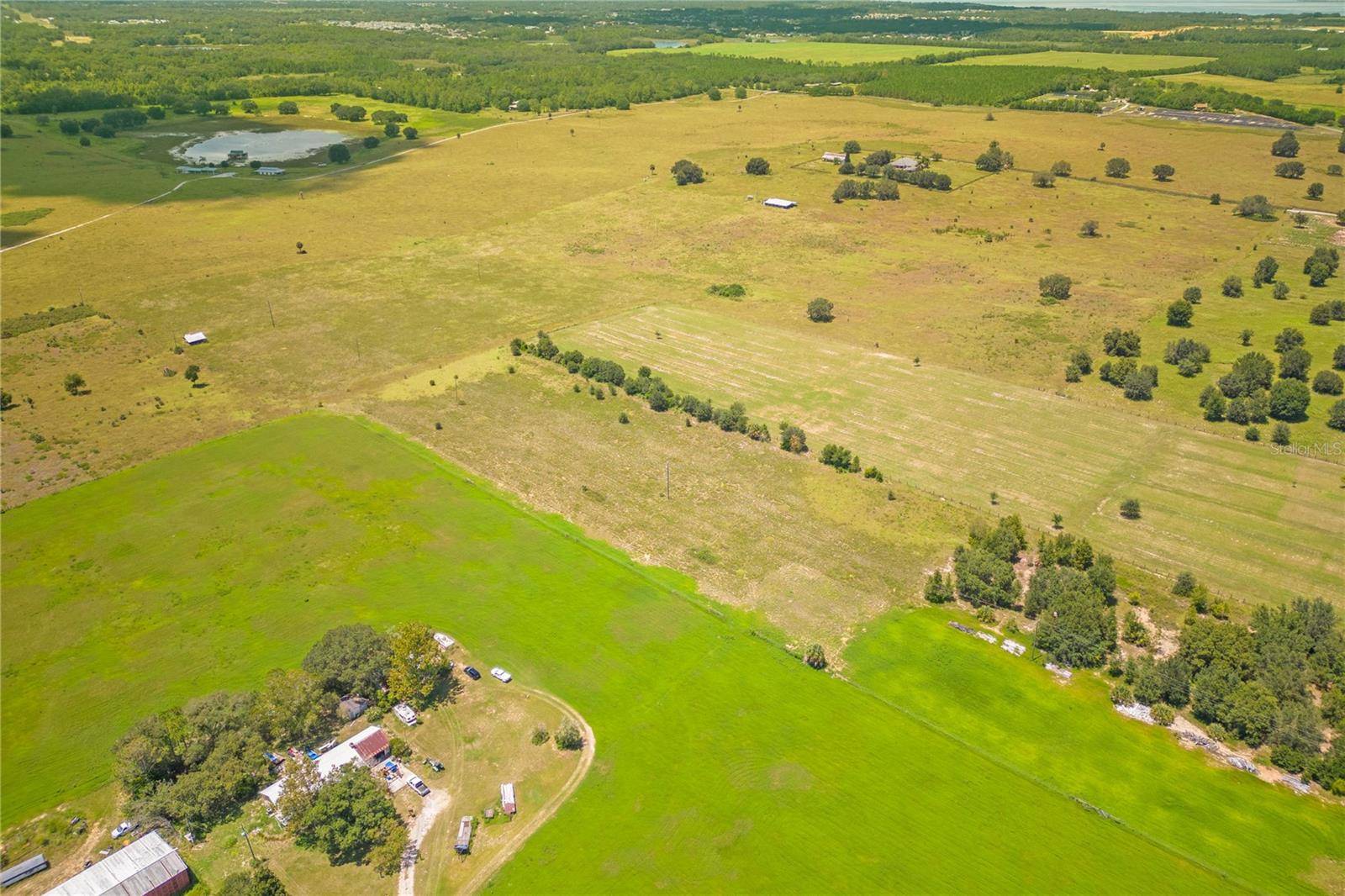 Howey In The Hills, FL 34737,25119 PUNKIN CENTER RD