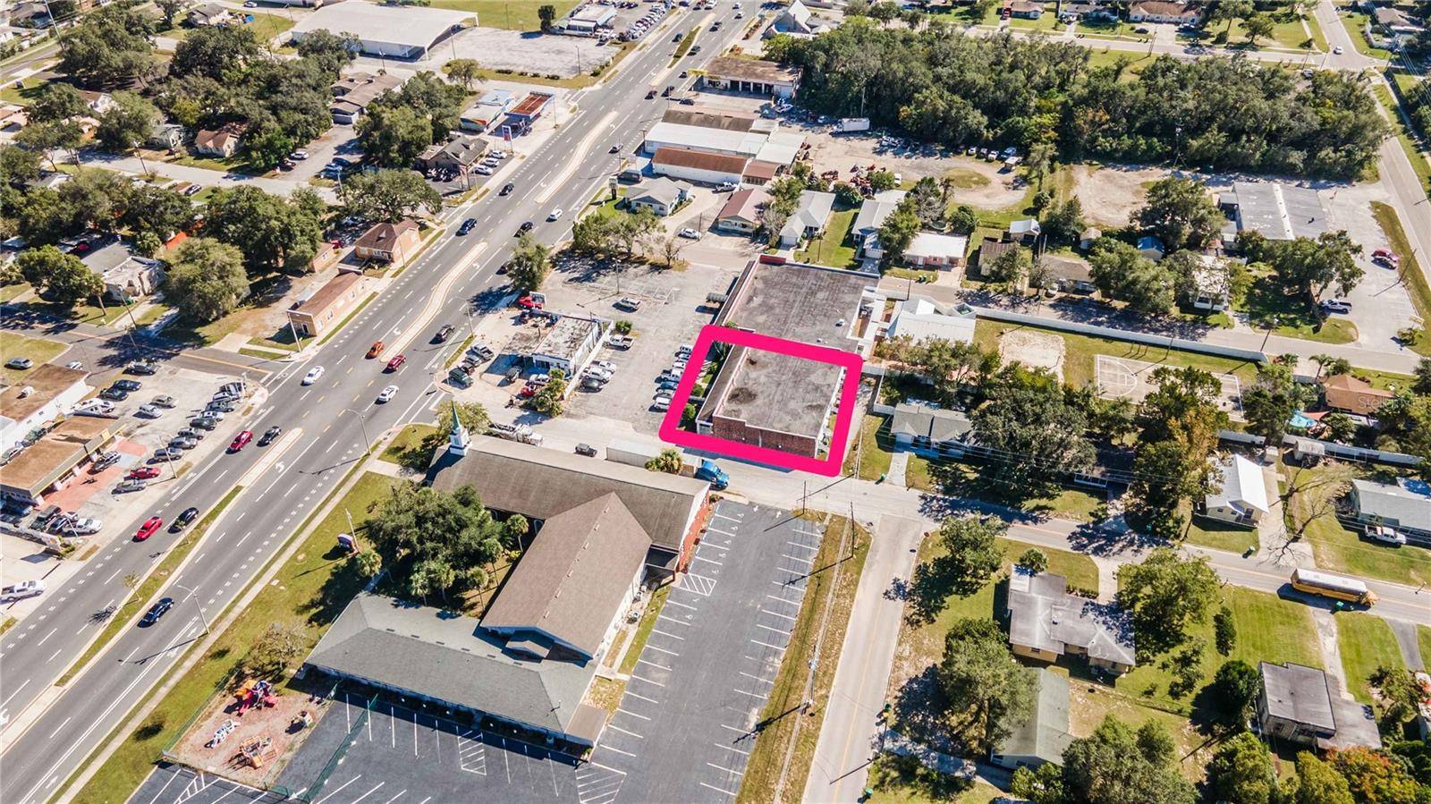 Eustis, FL 32726,1806 S BAY ST