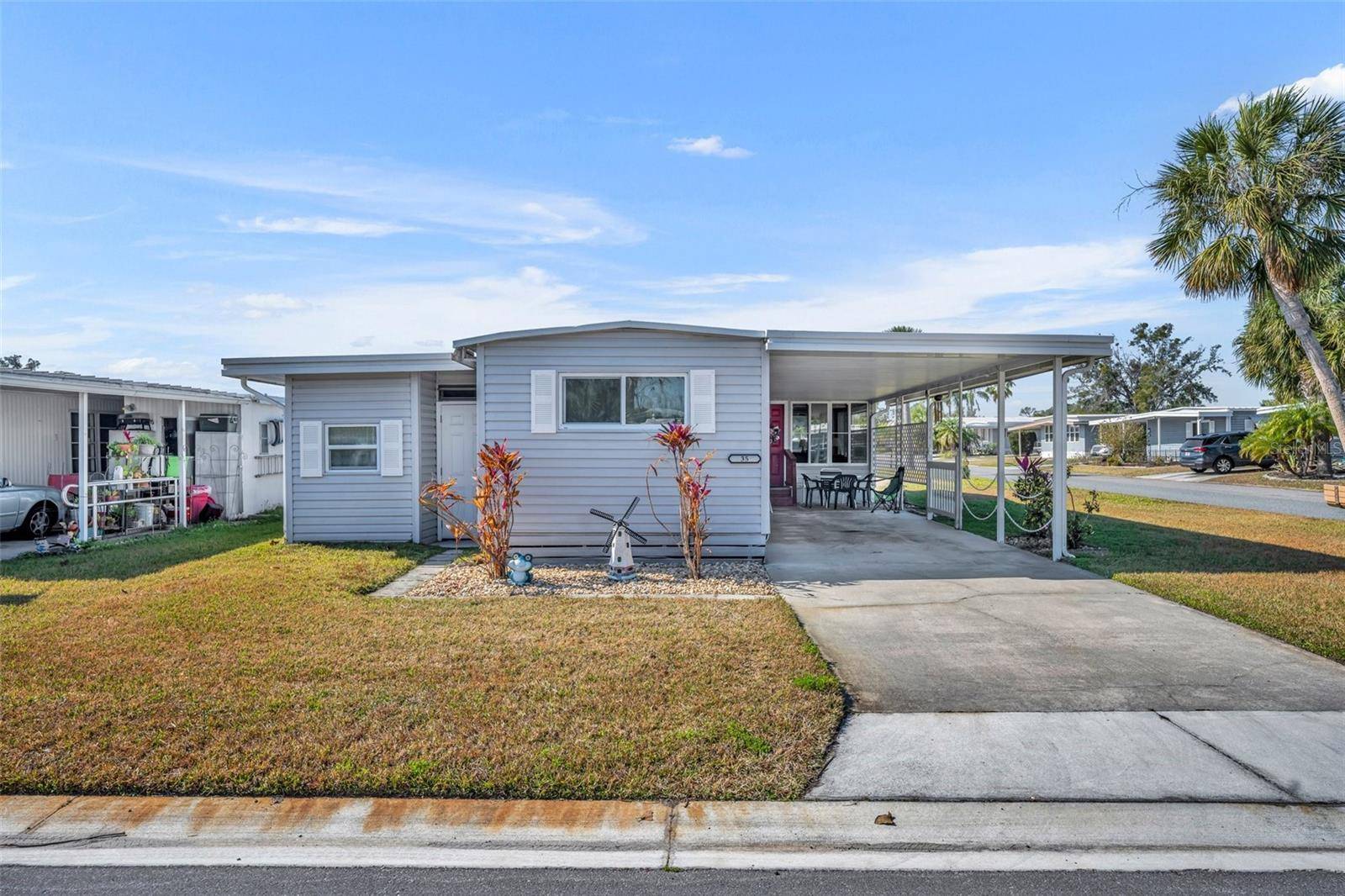 Leesburg, FL 34788,35 HAWAIIAN WAY