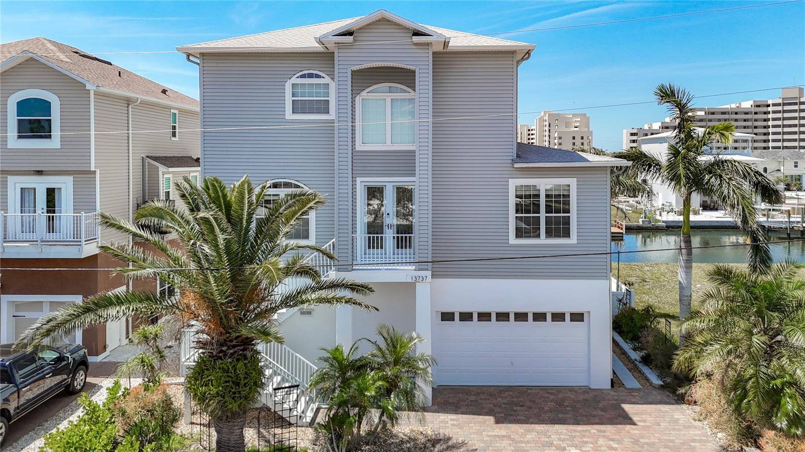 Hudson, FL 34667,13737 VICTOR AVE