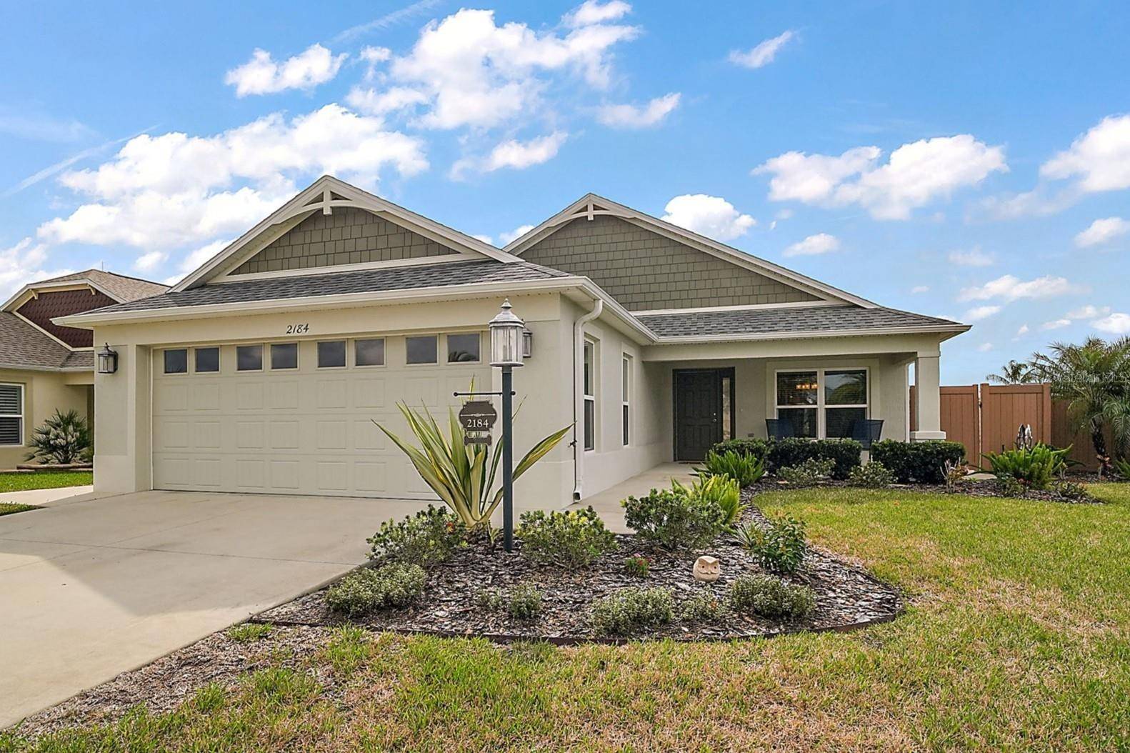 The Villages, FL 32163,2184 LOCKLIN LN
