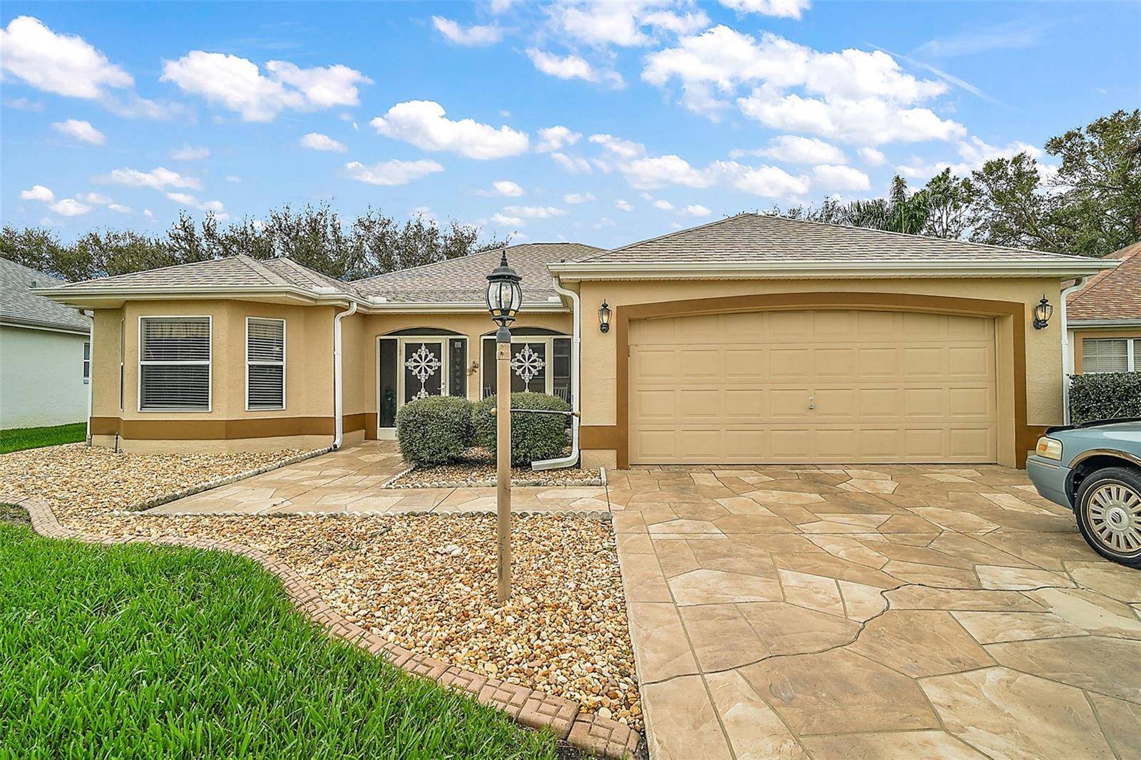 The Villages, FL 32159,1732 MADERO DR