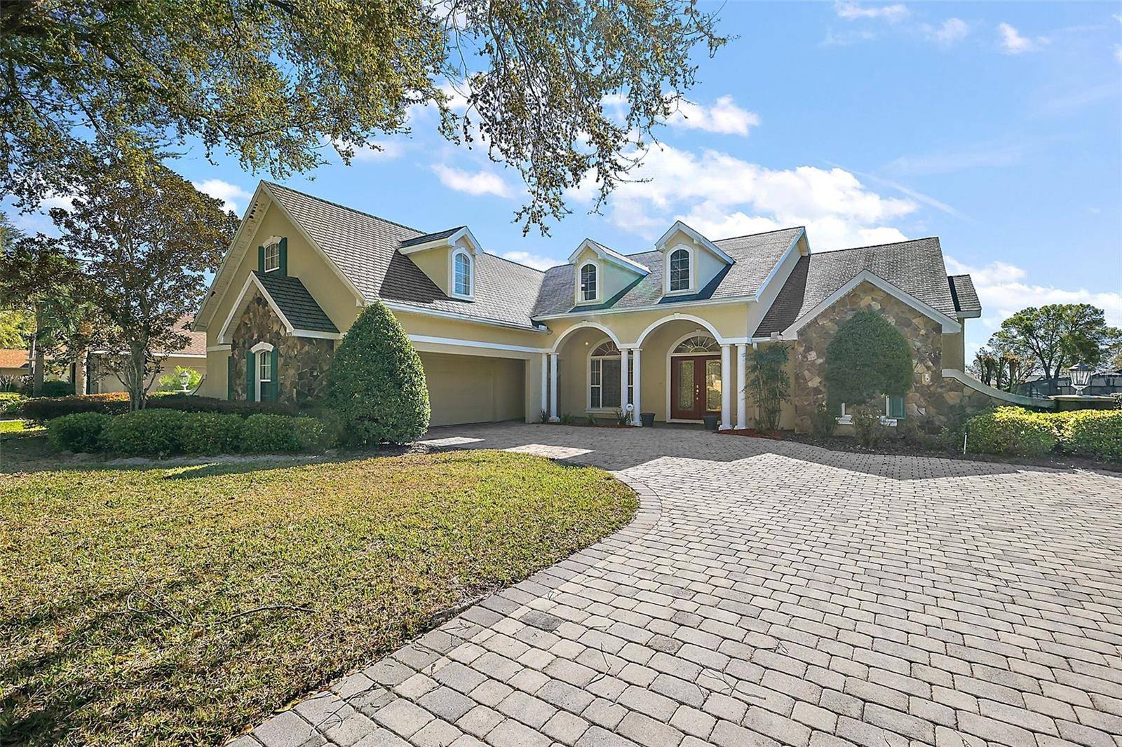Mount Dora, FL 32757,1075 CEASARS CT