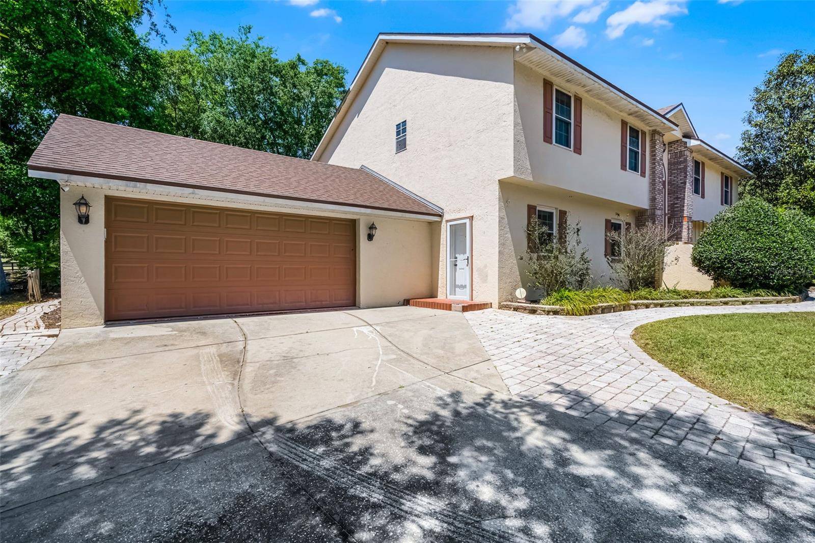 Montverde, FL 34756,16017 HARBAR OAKS DR