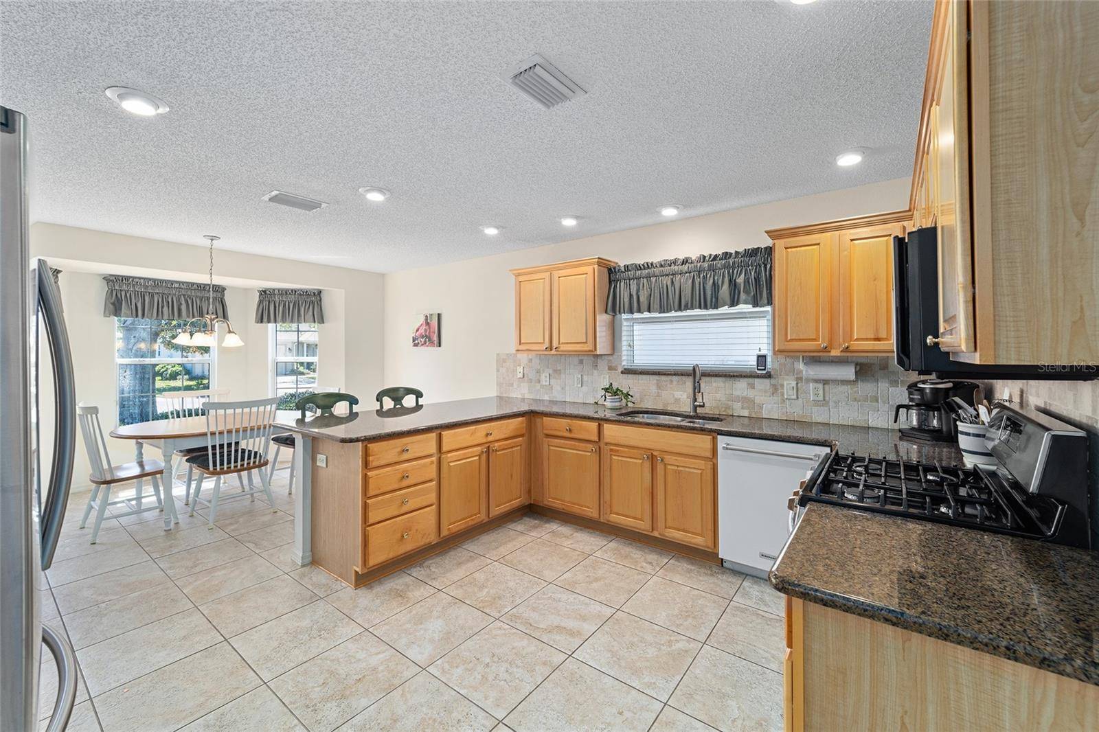 The Villages, FL 32162,1417 FOREST ACRES DR