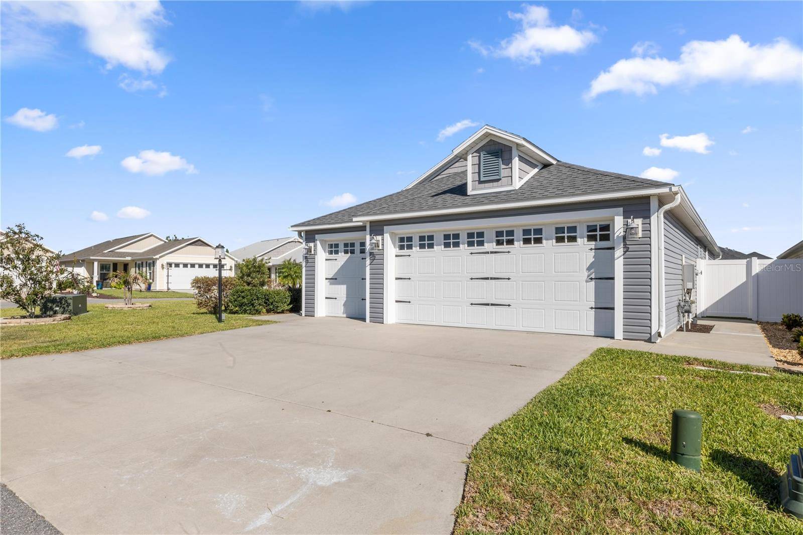 The Villages, FL 32163,1853 PASQUA PL