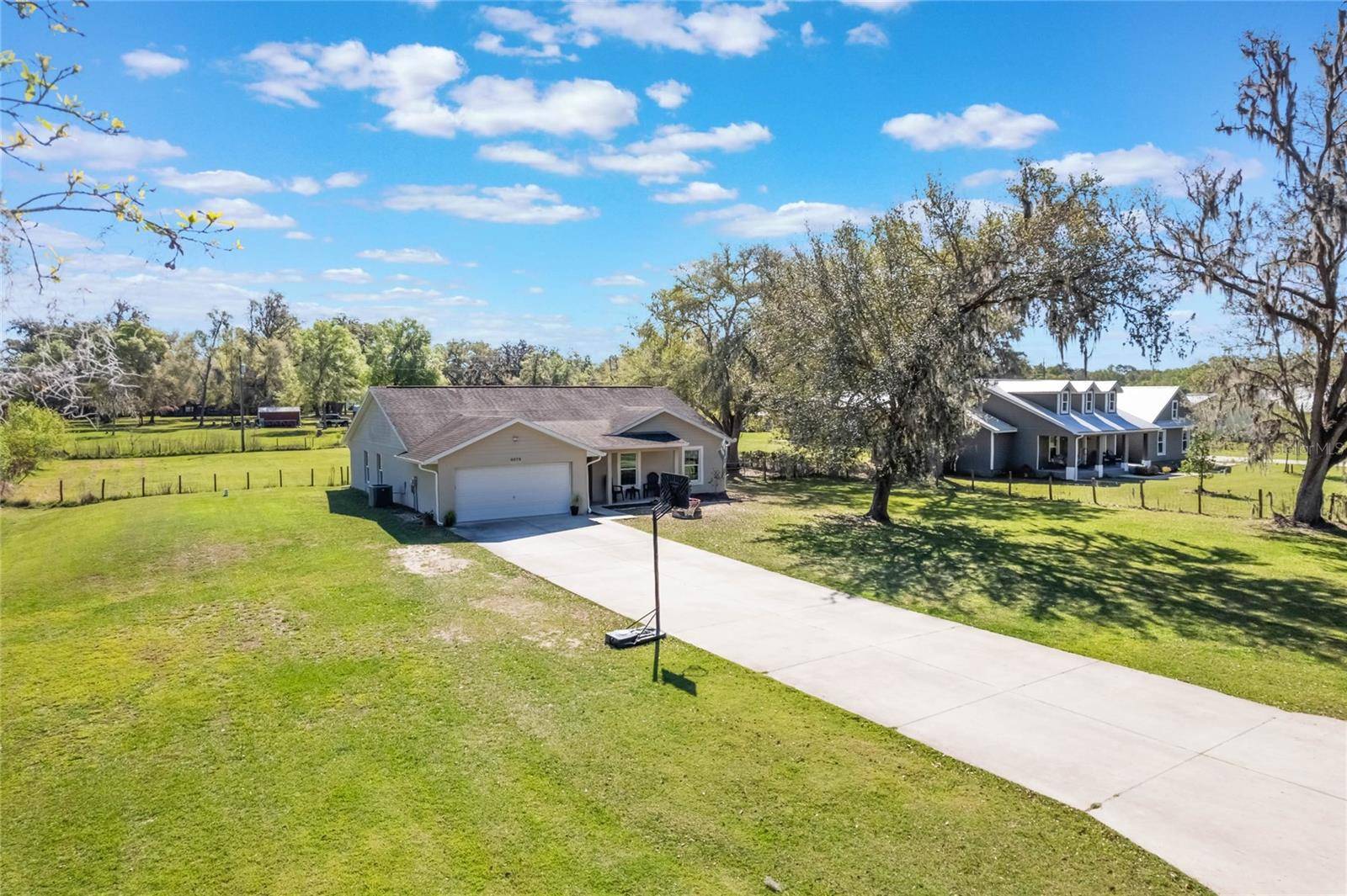 Bushnell, FL 33513,6679 CR 613