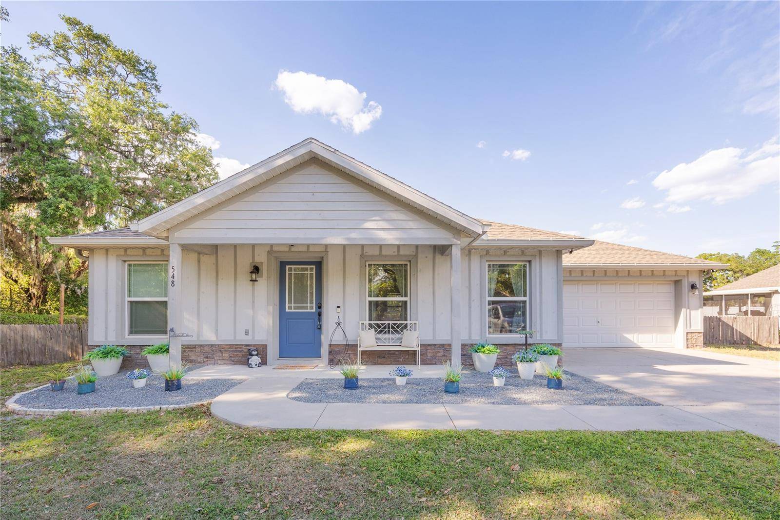 Bushnell, FL 33513,548 E BELT AVE