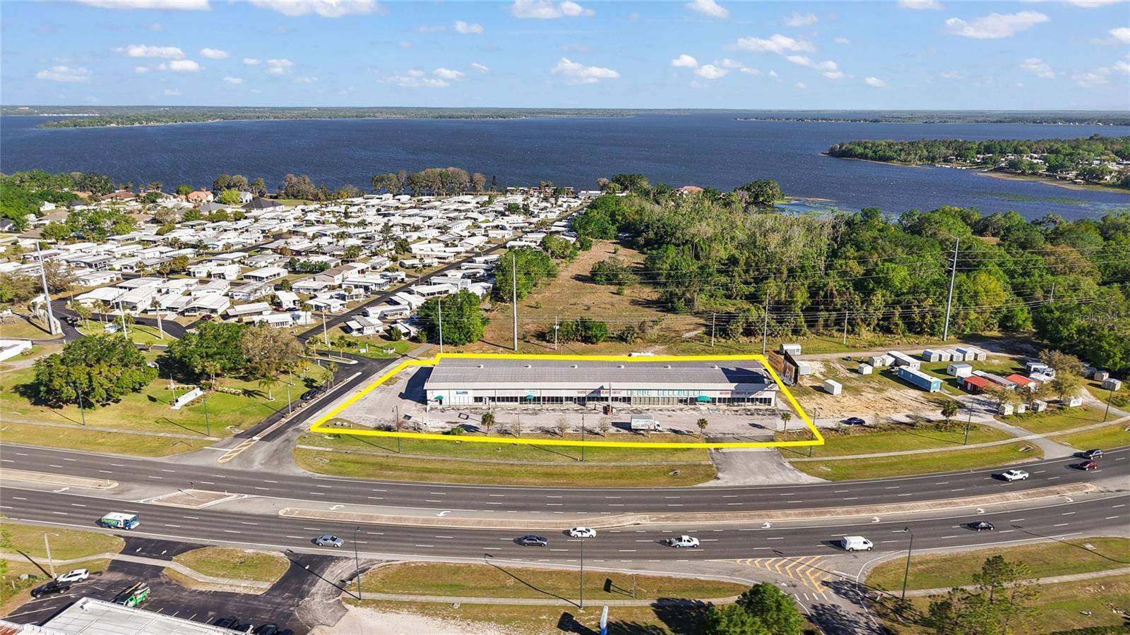 Leesburg, FL 34748,2104 US HIGHWAY 441