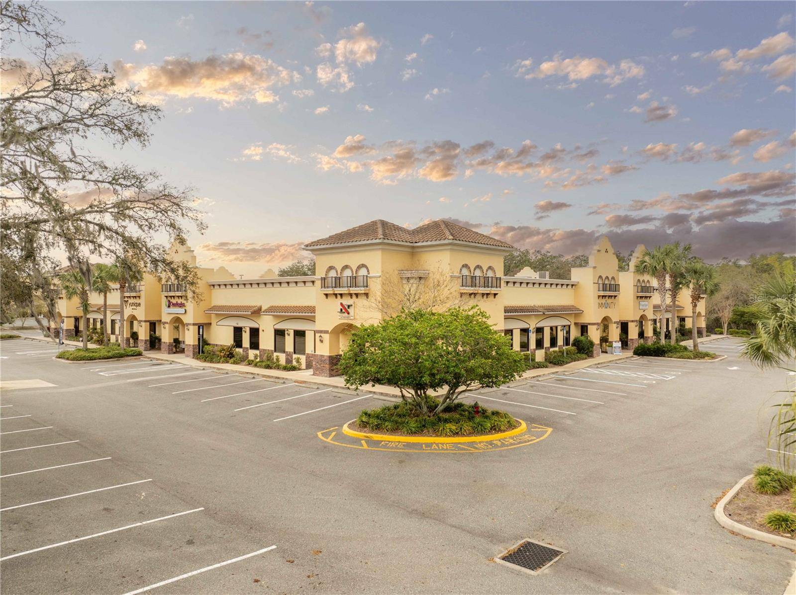 Lady Lake, FL 32159,809 COUNTY ROAD 466 #202C
