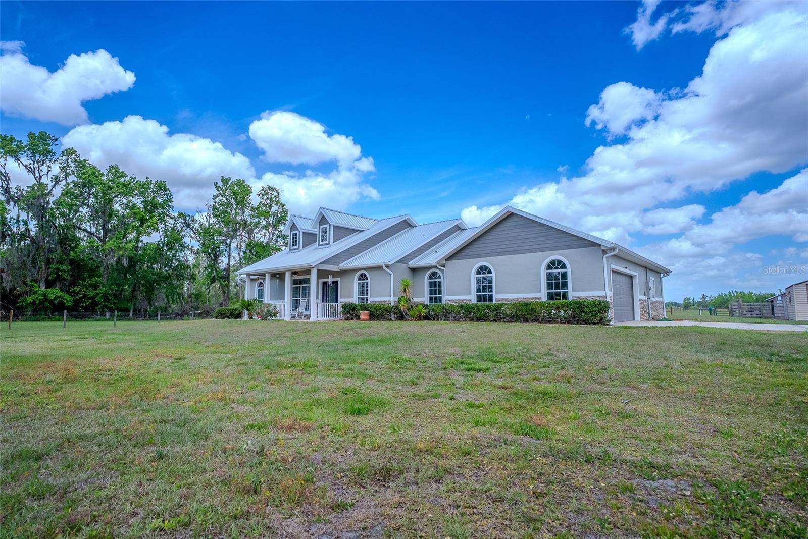 Groveland, FL 34736,15141 FARM RD